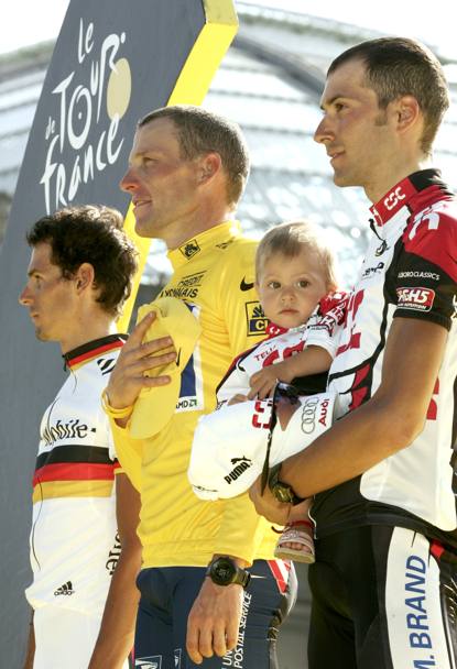 Sul podio di Parigi finisce terzo dietro ad Armstrong e al tedesco Kloden. Ap